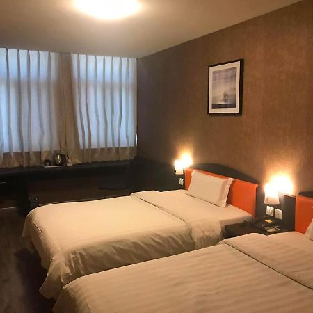 7Days Inn West Liaoyang Road Carrefour Κινκντάο Εξωτερικό φωτογραφία
