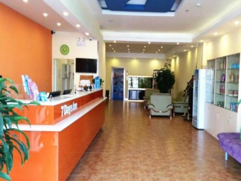 7Days Inn West Liaoyang Road Carrefour Κινκντάο Εξωτερικό φωτογραφία