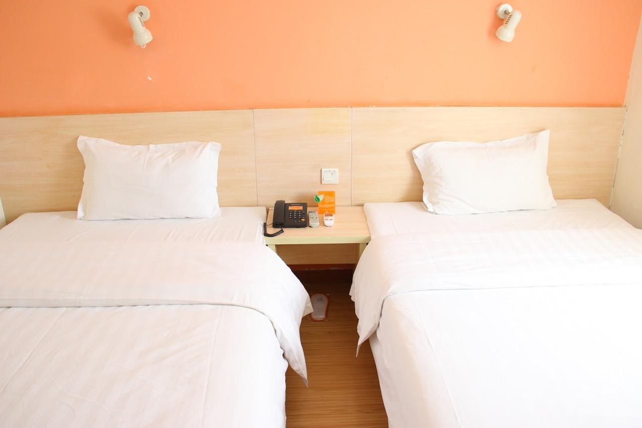 7Days Inn West Liaoyang Road Carrefour Κινκντάο Εξωτερικό φωτογραφία