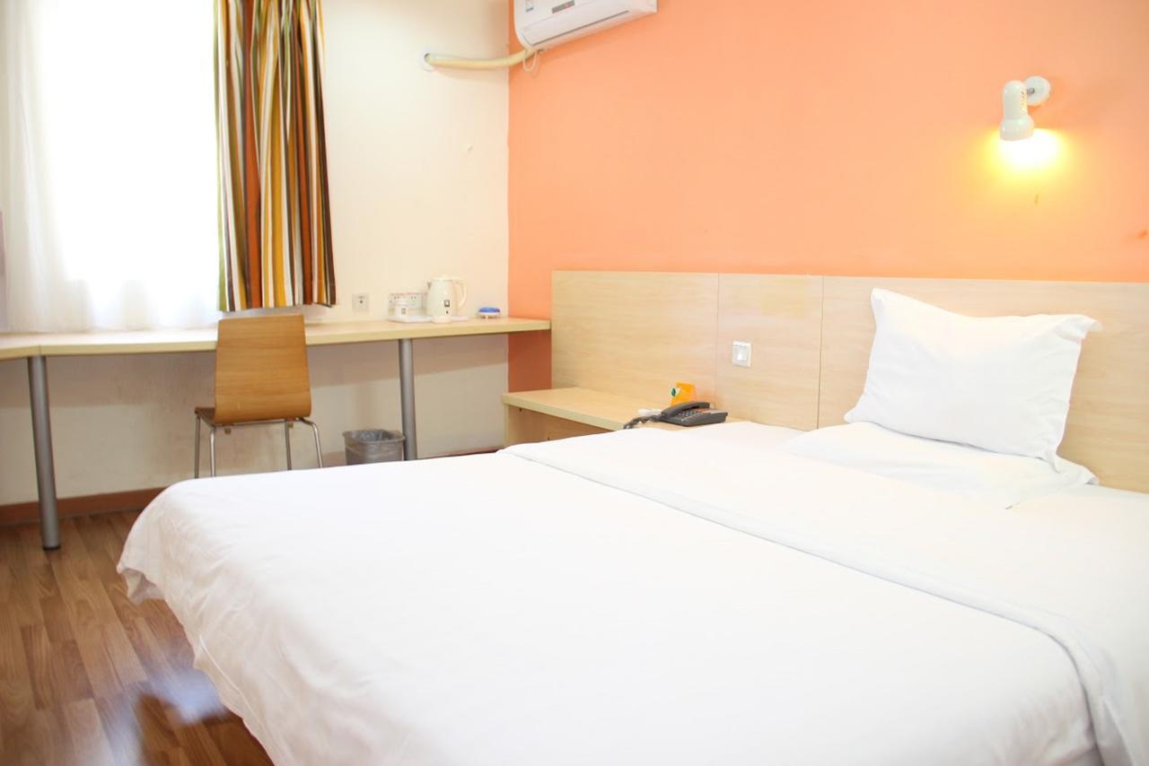 7Days Inn West Liaoyang Road Carrefour Κινκντάο Εξωτερικό φωτογραφία
