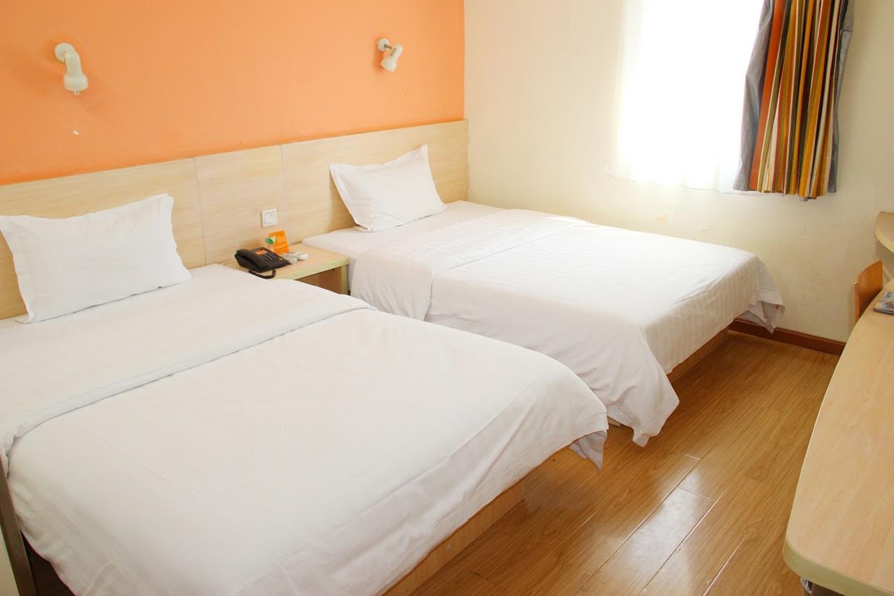 7Days Inn West Liaoyang Road Carrefour Κινκντάο Εξωτερικό φωτογραφία